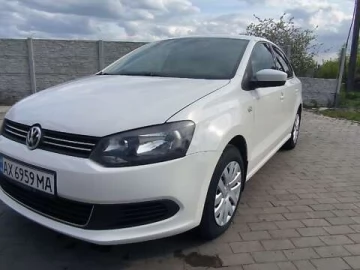 Авто Volkswagen Polo 2012 № 7648608
