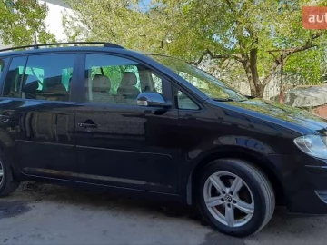 Авто Volkswagen Touran 2007 № 7648629