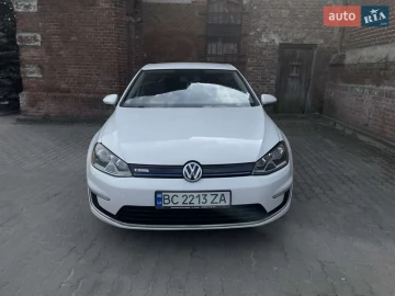 Авто Volkswagen E-Golf 2016 № 7648662