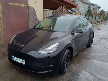 Авто Tesla Model Y 2022 № 7648857