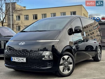 Авто Hyundai Staria 2023 № 7648895