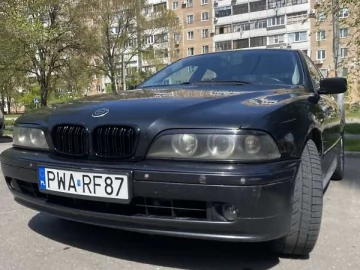 Авто BMW 5 Series 2001 № 7648933
