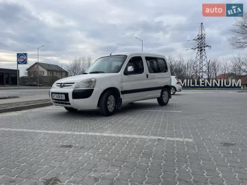 Авто Peugeot Partner 2007 № 7648951