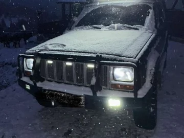 Авто Jeep Cherokee 2001 № 7649067