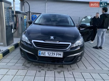Авто Peugeot 308 2014 № 7649095