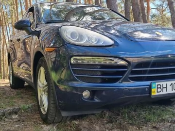 Авто Porsche Cayenne 2011 № 7649211