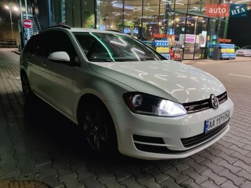 Авто Volkswagen Golf 2015 № 7649224