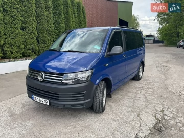 Авто Volkswagen Transporter 2016 № 7649235