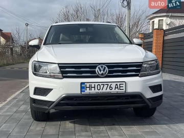 Авто Volkswagen Tiguan 2020 № 7649251