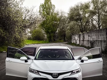 Авто Toyota Camry 2018 № 7649261