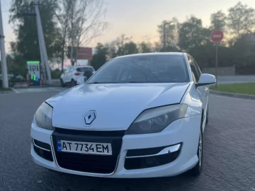 Авто Renault Laguna 2012 № 7649474