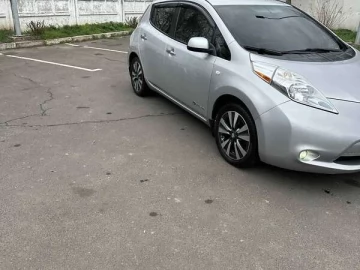 Авто Nissan Leaf 2017 № 7649564