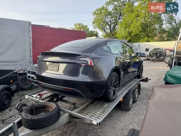 Авто Tesla Model 3 2024 № 7649702