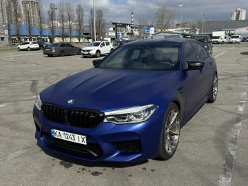 Авто BMW M5 2018 № 7649888