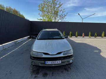 Авто Renault Laguna 2000 № 7649943