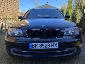Авто BMW 1 Series 2009 № 7650224