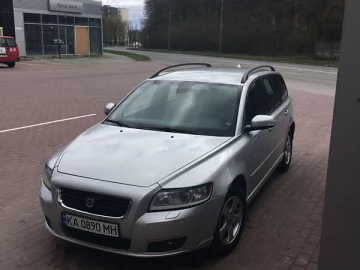 Авто Volvo V50 2007 № 7650231