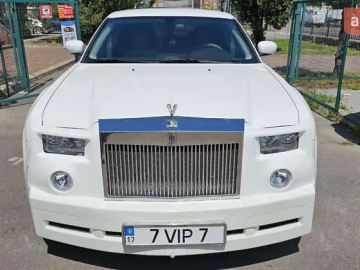 Авто Chrysler 300C 2005 № 7650236
