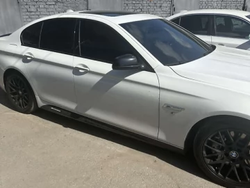 Авто BMW 5 Series 2010 № 7650397