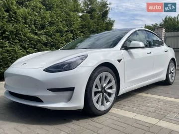 Авто Tesla Model 3 2022 № 7650576