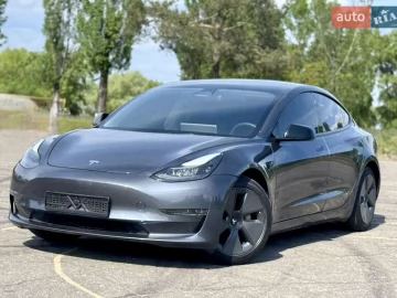 Авто Tesla Model 3 2021 № 7650577