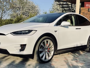 Авто Tesla Model X 2016 № 7650585