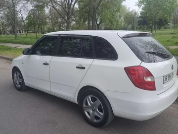 Авто Skoda Fabia 2009 № 7650644