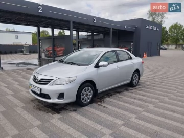 Авто Toyota Corolla 2010 № 7650663