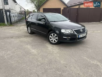 Авто Volkswagen Passat 2010 № 7650713
