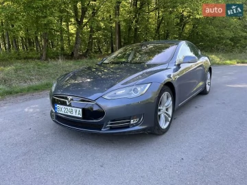 Авто Tesla Model S 2013 № 7650760