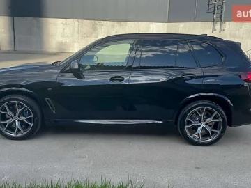 Авто BMW X5 2023 № 7650842
