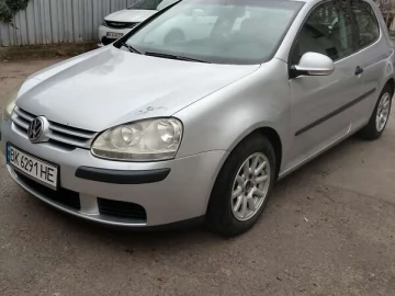 Авто Volkswagen Golf 2005 № 7650877