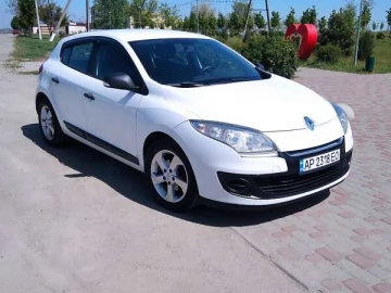 Авто Renault Megane 2012 № 7650936