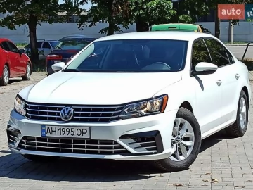 Авто Volkswagen Passat 2017 № 7651001