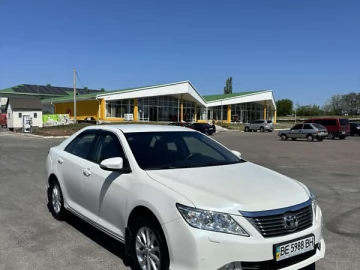Авто Toyota Camry 2011 № 7651007