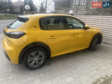 Авто Peugeot 208 2020 № 7651020