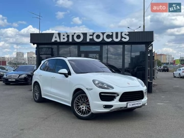 Авто Porsche Cayenne 2013 № 7651080