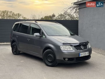 Авто Volkswagen Touran 2003 № 7651167