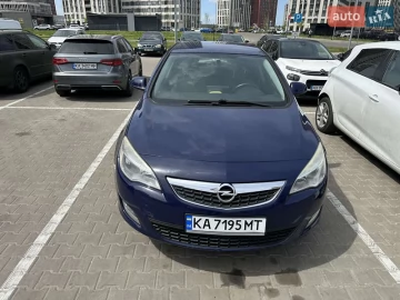 Авто Opel Astra 2012 № 7651176