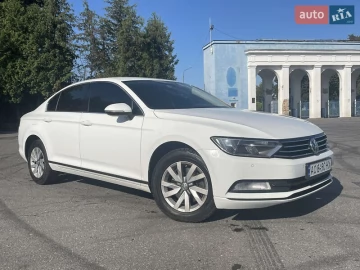 Авто Volkswagen Passat 2016 № 7651259