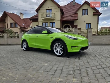 Авто Tesla Model Y 2023 № 7651320