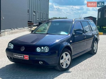 Авто Volkswagen Golf 2000 № 7651363