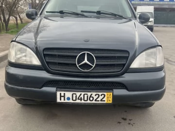 Авто Mercedes M-Class 2000 № 7651604