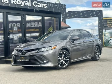 Авто Toyota Camry 2018 № 7651862