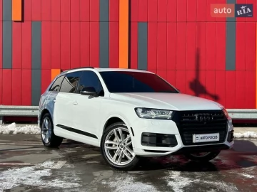 Авто Audi Q7 2016 № 7651877