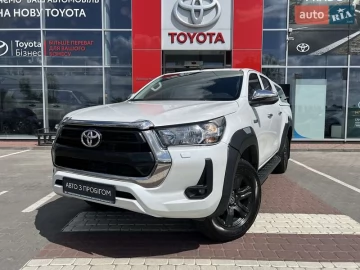 Авто Toyota Hilux 2022 № 7651905