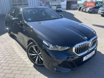 Авто BMW I5 2023 № 7651924