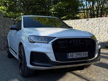 Авто Audi Q7 2020 № 7651927
