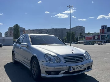 Авто Mercedes C-Class 2005 № 7652027