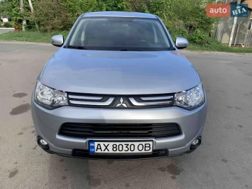 Авто Mitsubishi Outlander 2013 № 7652175